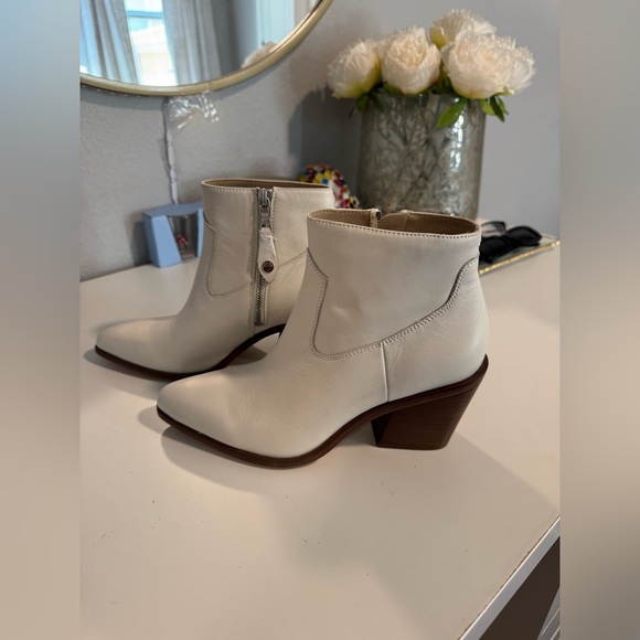 NEW Rag & Bone Boots - Picture 2 of 4